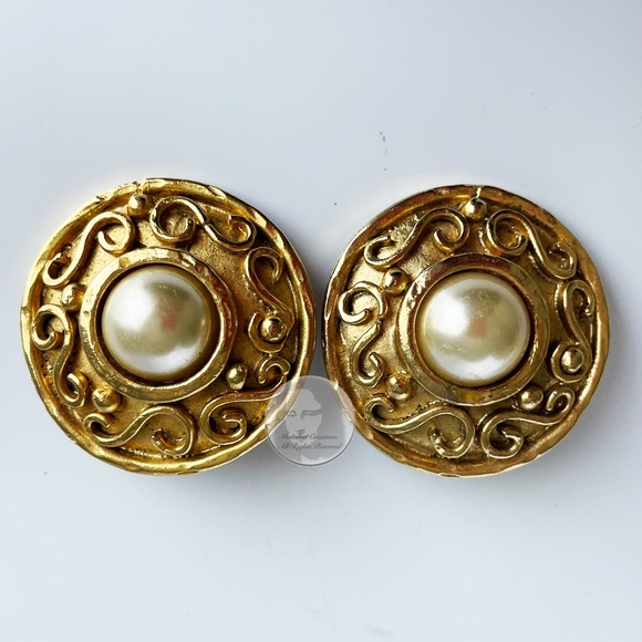 Edouard Rambaud Paris Earrings XL Round Etruscan Gold Metal Faux Pearl Vintage - Picture 3 of 12